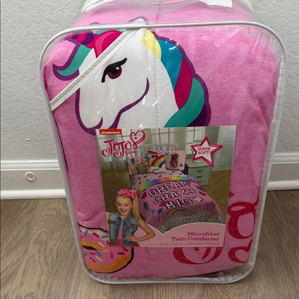 NWT JoJo Siwa Pink and White Unicorn Comforter Twin